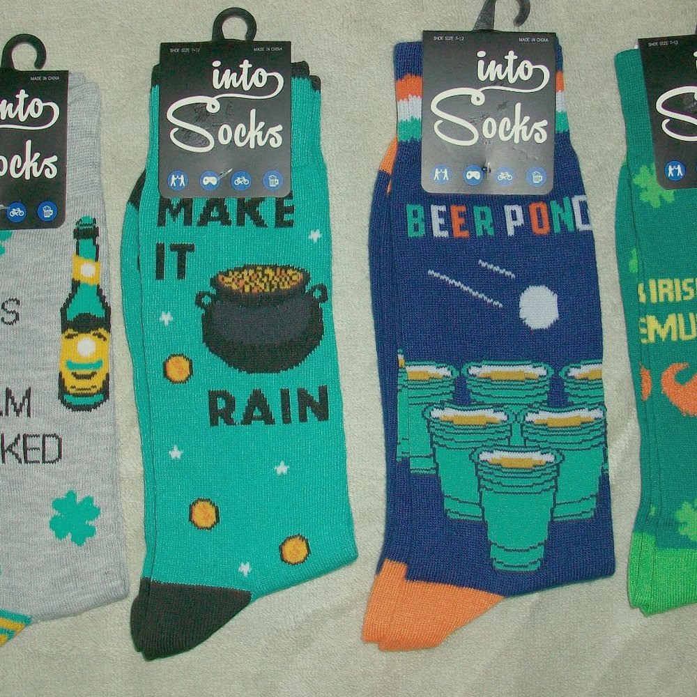4 Pair St. Paddys Day Beer Pong Make It Rain Irish Theme Novelty Socks